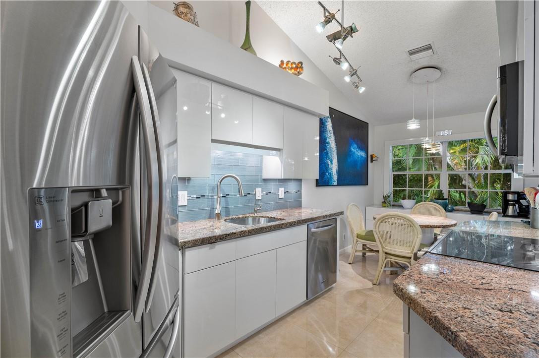 17262 Boca Club Boulevard, Unit 2403 Boca Raton, FL 33487 - Photo 7 of 27 Photo 7