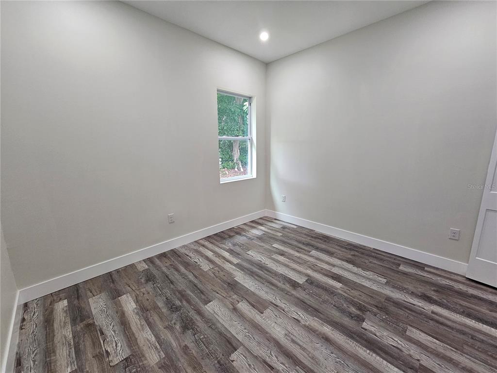 3525 McIntosh Road, Unit B Sarasota, FL 34232 - Photo 11 of 11 Gallery Image 11