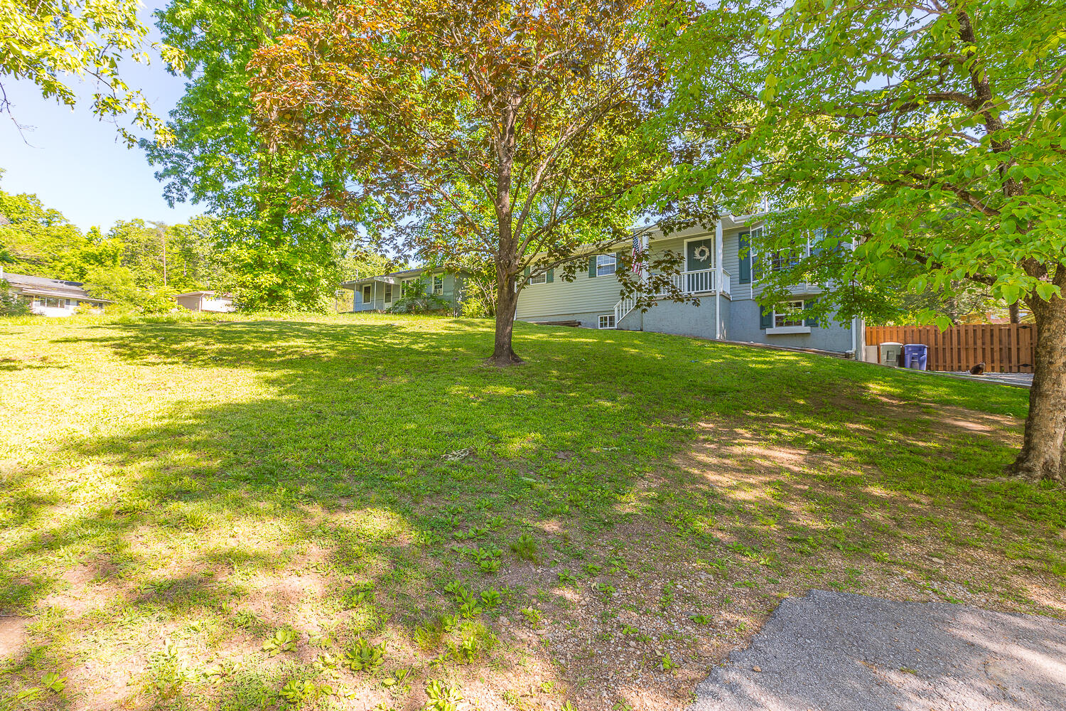 547 Gadd Road Hixson, TN 37343 - Photo 31 of 32 547 Gadd Road HD_-7