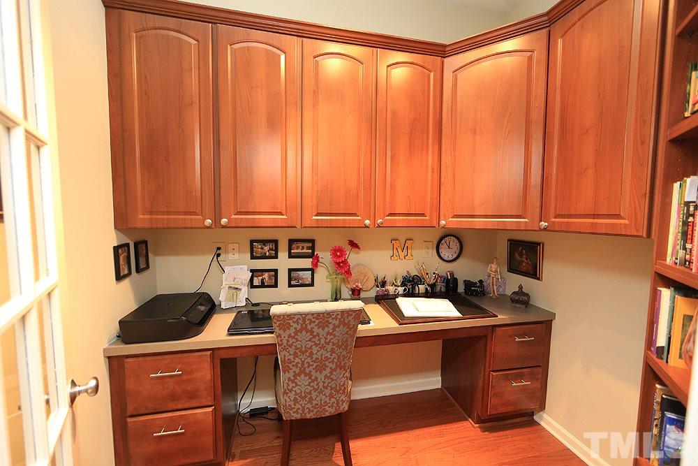 6003 Magenta Court Raleigh, NC 27617 - Photo 16 of 30 a room with a chair and furniture