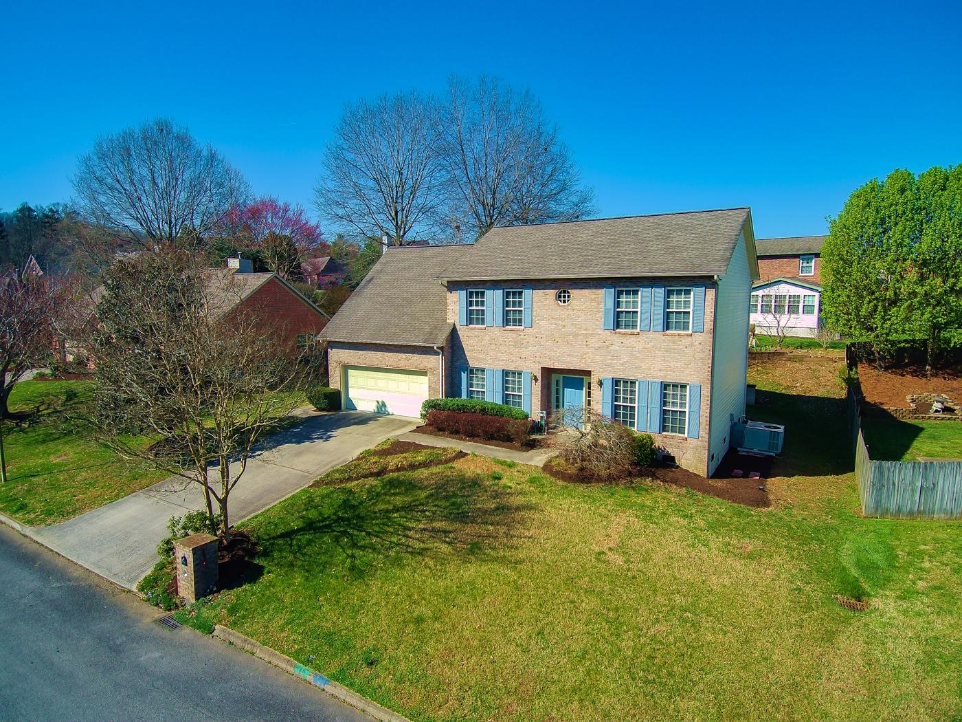 111 Capital Circle Oak Ridge, TN 37830 - Photo 1 of 32 1