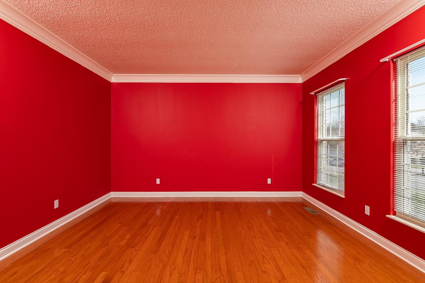111 Capital Circle Oak Ridge, TN 37830 - Photo 11 of 32 11