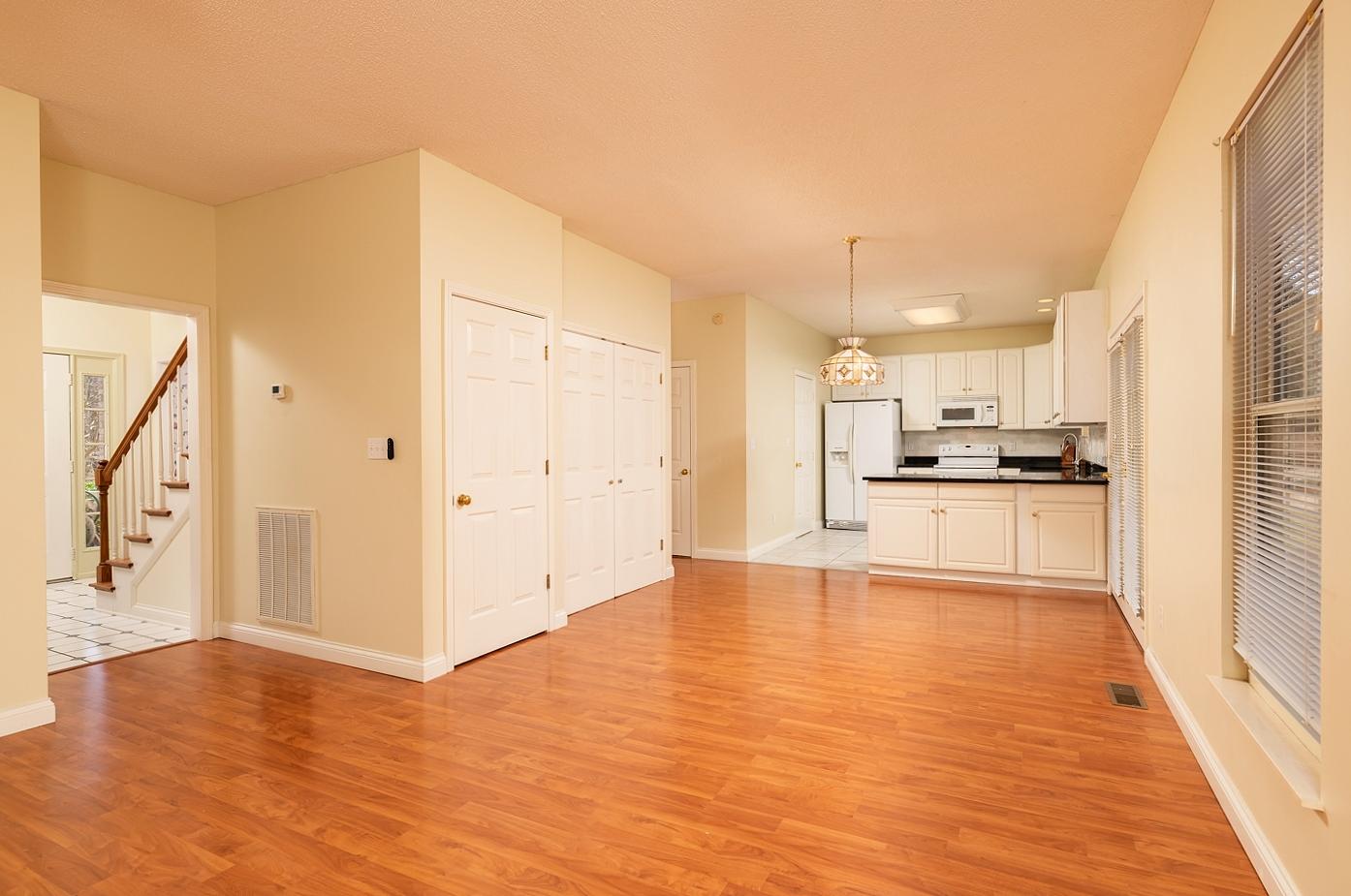 111 Capital Circle Oak Ridge, TN 37830 - Photo 6 of 32 6