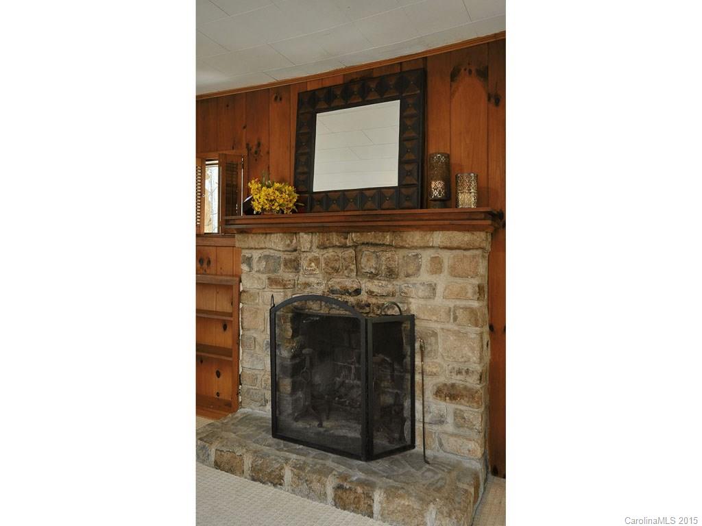 218 Morgan Cove Road Candler, NC 28715 - Photo 5 of 19 Gallery Image 5
