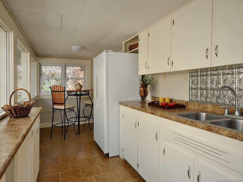 218 Morgan Cove Road Candler, NC 28715 - Photo 8 of 19 Gallery Image 8