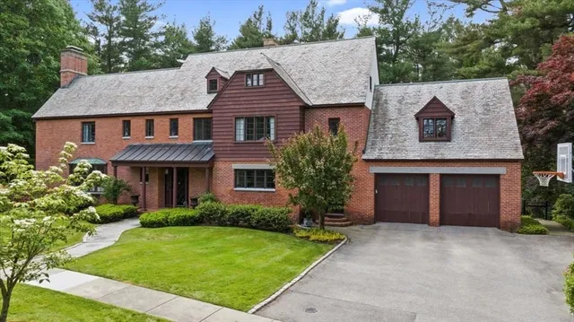 $1,250,000 | 40 Westwood Drive, Worcester, MA 01609
