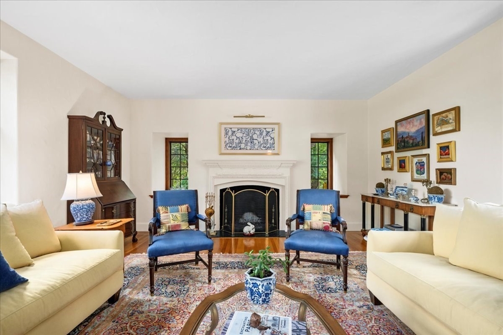 40 Westwood Drive Worcester, MA 01609 - Photo 5 of 42