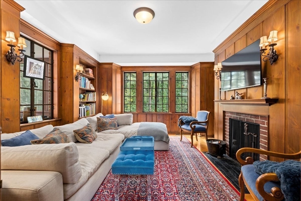 40 Westwood Drive Worcester, MA 01609 - Photo 6 of 42