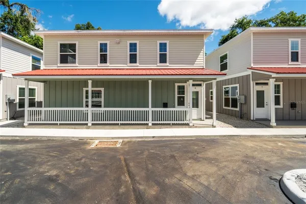 $3,180 | 622 Northwest 3rd Avenue, Gainesville, FL 32601