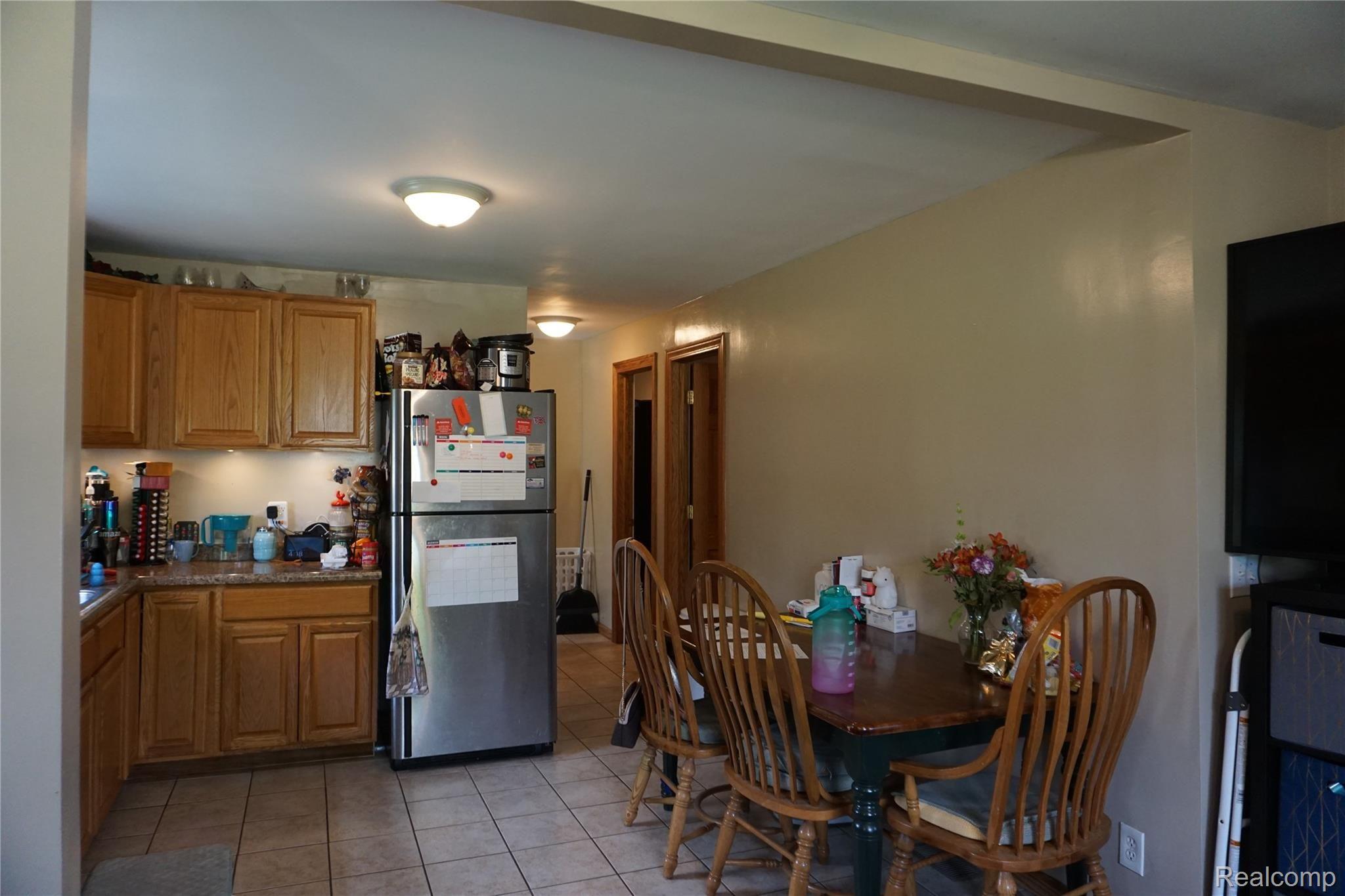 2101 Spaulding Road Monroe, MI 48162 - Photo 6 of 15 DSC01750.JPG