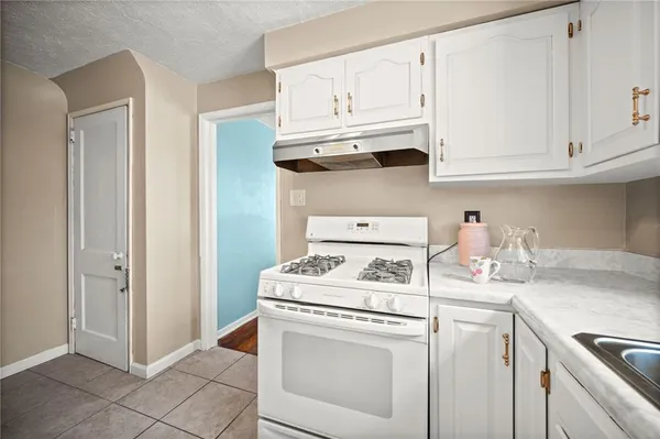 $289,000 | 2079 Spring Valley Road, Pittsburgh, PA 15243