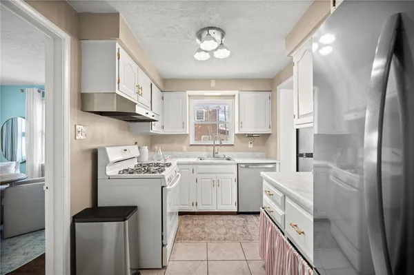 $289,000 | 2079 Spring Valley Road, Pittsburgh, PA 15243