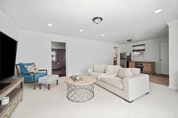 $289,000 | 2079 Spring Valley Road, Pittsburgh, PA 15243