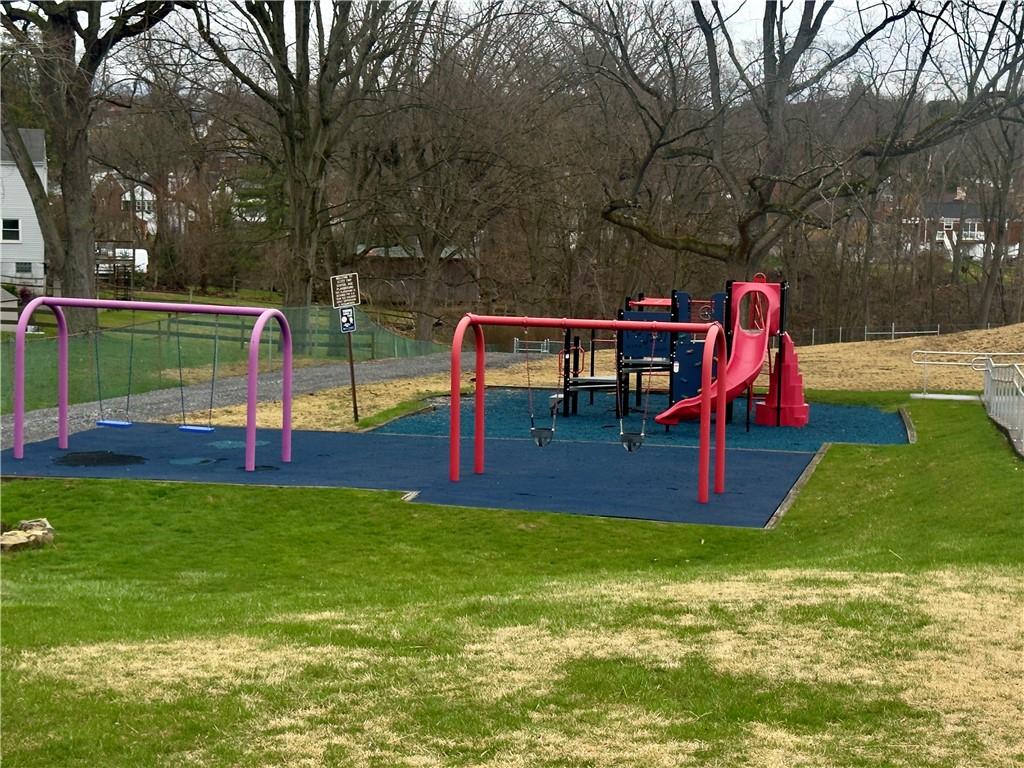 2079 Spring Valley Road Pittsburgh, PA 15243 - Photo 33 of 35 a view of a park with slide