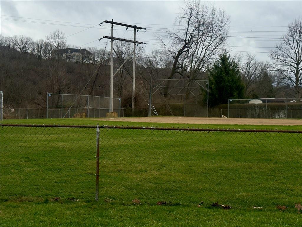 2079 Spring Valley Road Pittsburgh, PA 15243 - Photo 35 of 35 a view of a park