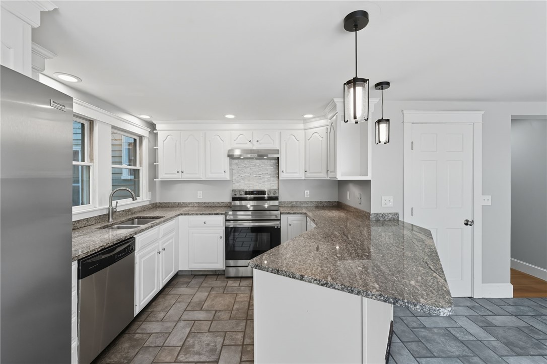 1107 Main Street Coventry, RI 02816 - Photo 34 of 50