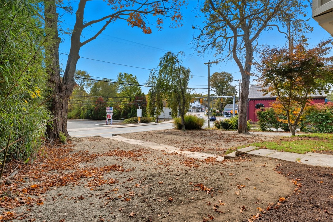1107 Main Street Coventry, RI 02816 - Photo 5 of 50