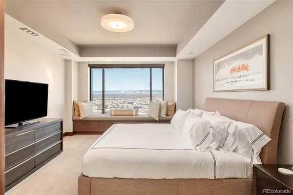 $12,000 | 1133 14th Street, Unit 2350R, Denver, CO 80202