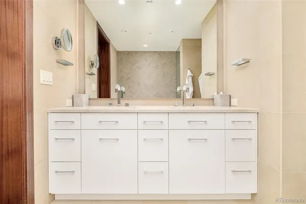 $12,000 | 1133 14th Street, Unit 2350R, Denver, CO 80202