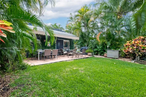 $4,000 | 4123 Sapphire Bend, Weston, FL 33331
