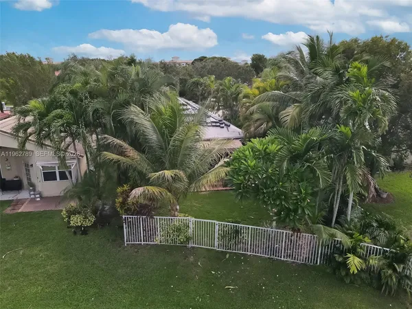 $4,000 | 4123 Sapphire Bend, Weston, FL 33331