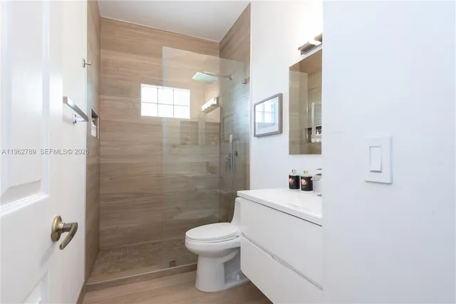 $4,000 | 4123 Sapphire Bend, Weston, FL 33331