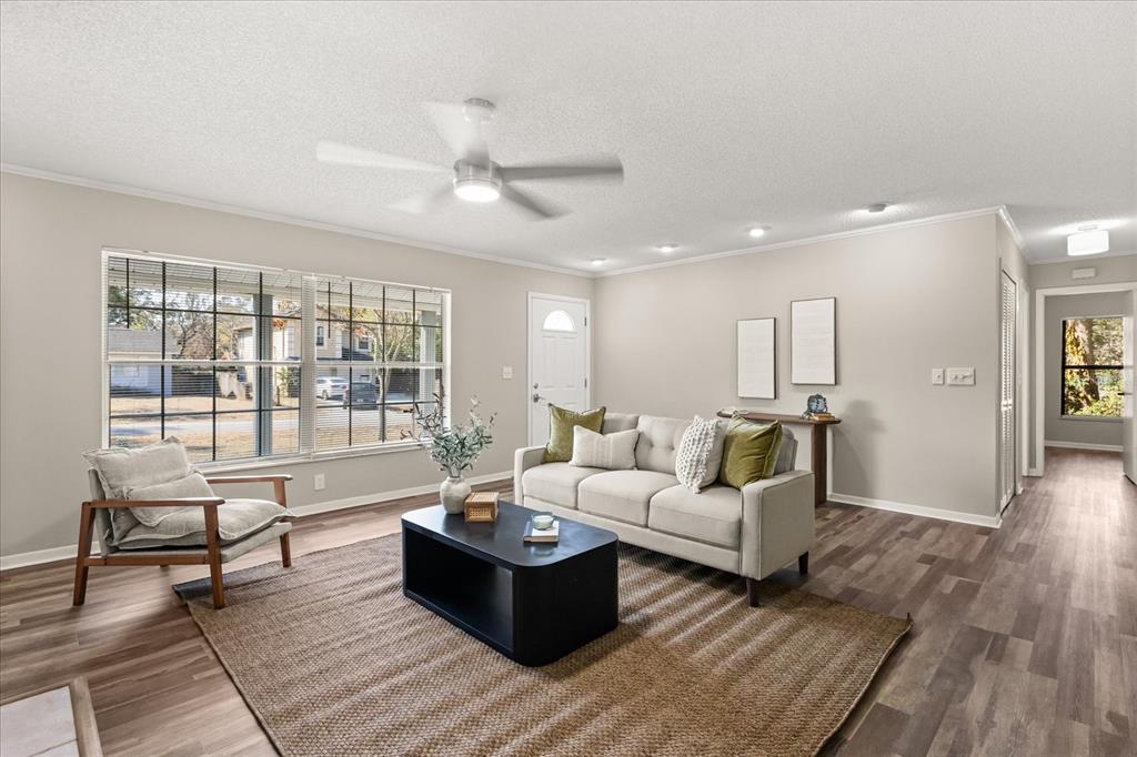 309 Alpine Street Altamonte Springs, FL 32701 - Photo 6 of 44 Gallery Image 6