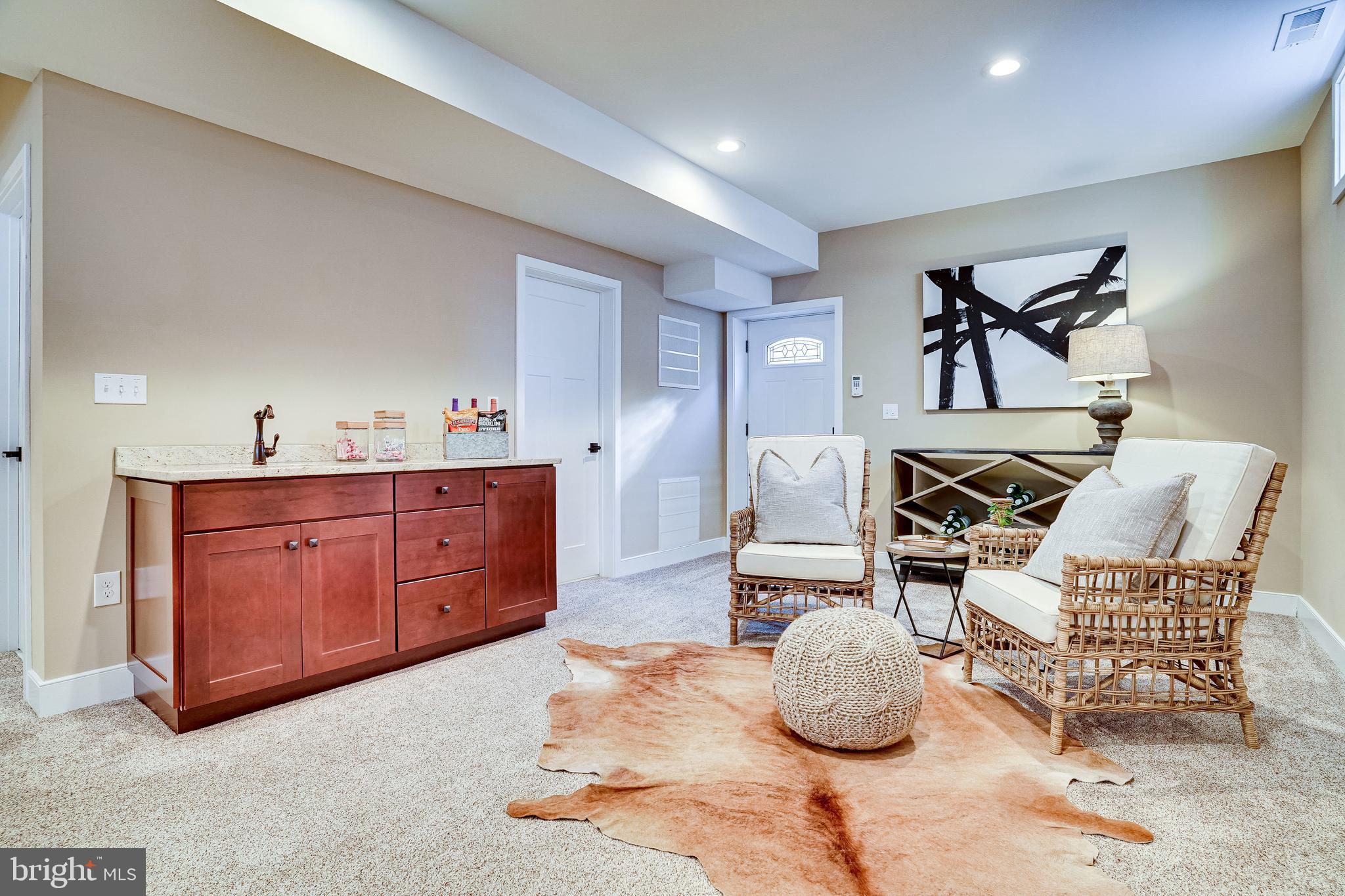 8008 Fort Hunt Road Alexandria, VA 22308 - Photo 5 of 50 Gallery Image 5
