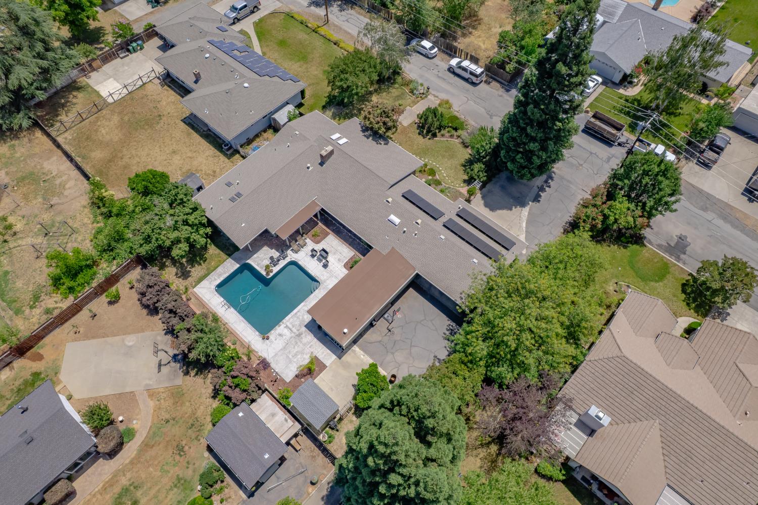 1880 Magnolia Street Gridley, CA 95948 - Photo 80 of 95 an aerial view of residential house with outdoor space