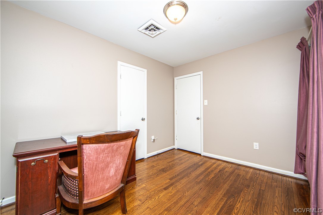5505 Raleigh Road Henrico, VA 23231 - Photo 20 of 30 a view of a room with wooden floor and fan