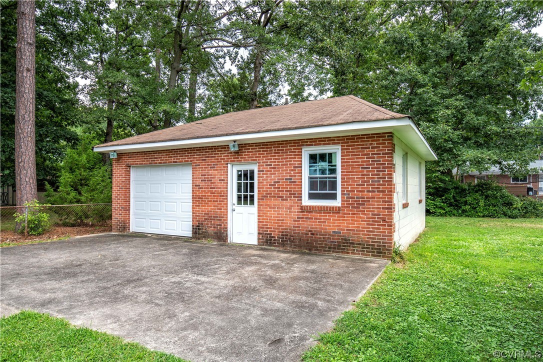 5505 Raleigh Road Henrico, VA 23231 - Photo 27 of 30 a view of a house with yard and a garden
