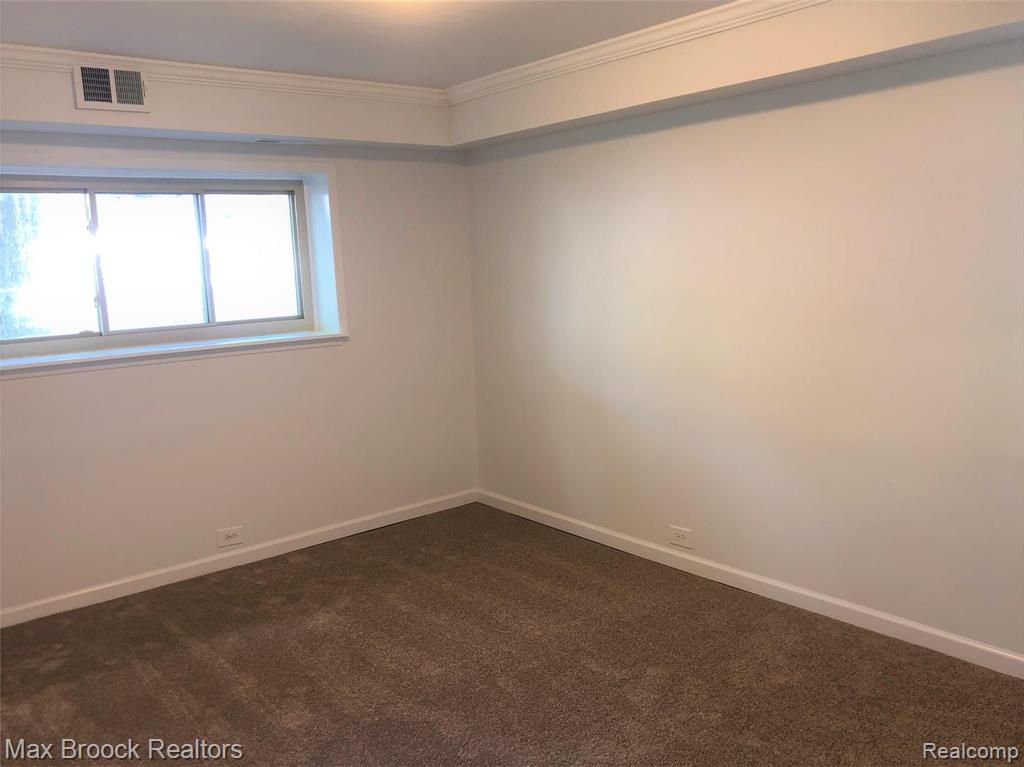 1673 Riverside Drive, Unit 1 Rochester Hills, MI 48309 - Photo 14 of 42