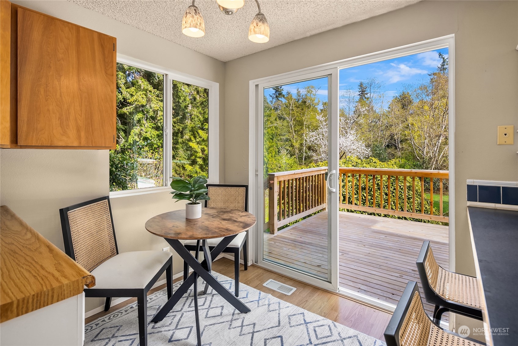 10219 Northeast Roberts Road Bainbridge Island, WA 98110 - Photo 13 of 35 Gallery Image 13