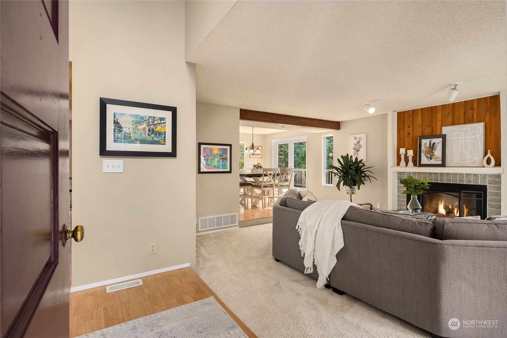 10219 Northeast Roberts Road Bainbridge Island, WA 98110 - Photo 4 of 35 Gallery Image 4
