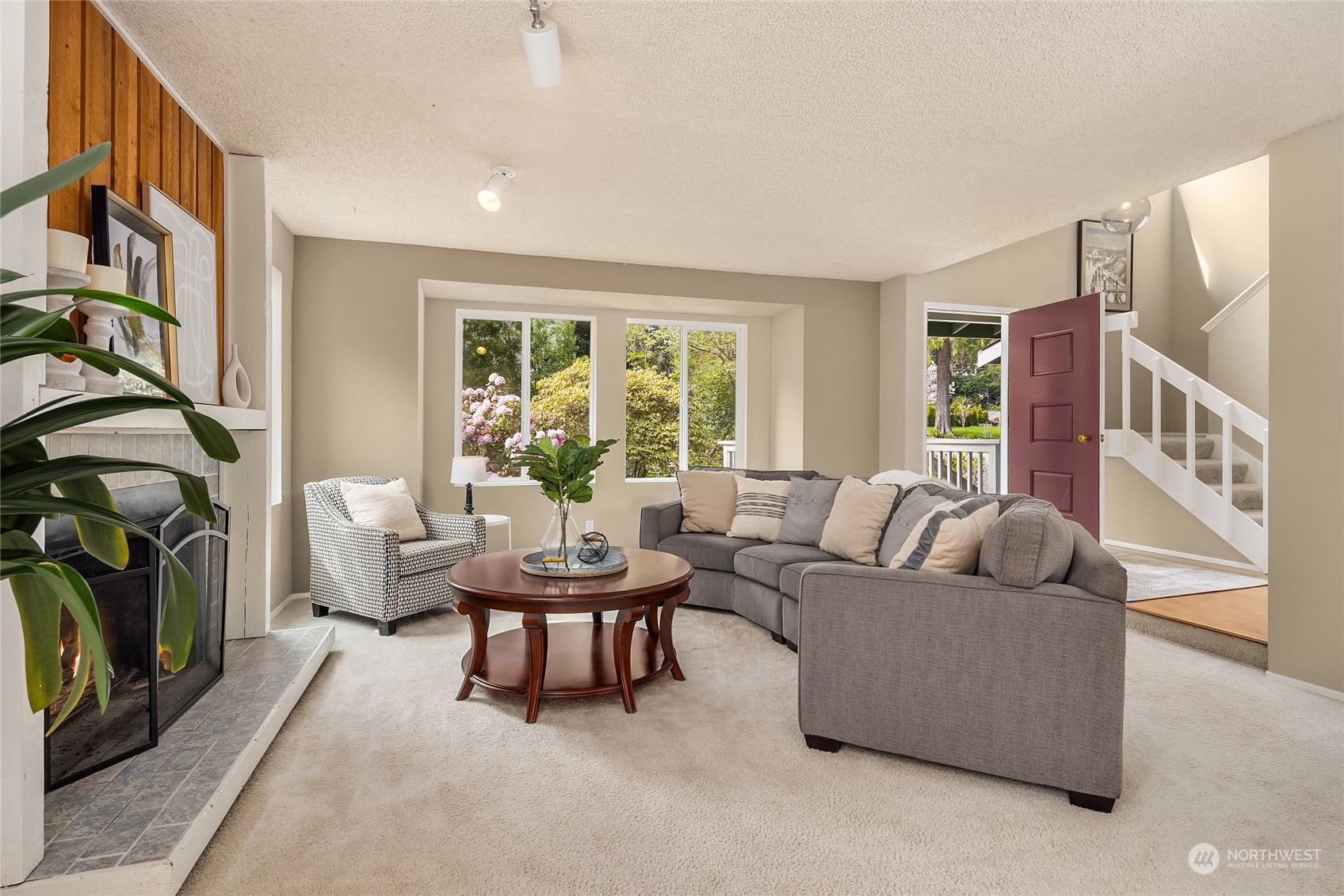 10219 Northeast Roberts Road Bainbridge Island, WA 98110 - Photo 7 of 35 Gallery Image 7