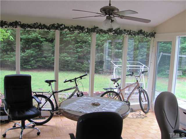 4009 Wheaton Road Durham, NC 27704 - Photo 7 of 7 Sun Room