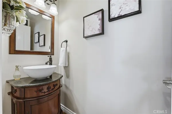 $1,099,000 | 633 Laurel Avenue, Brea, CA 92821