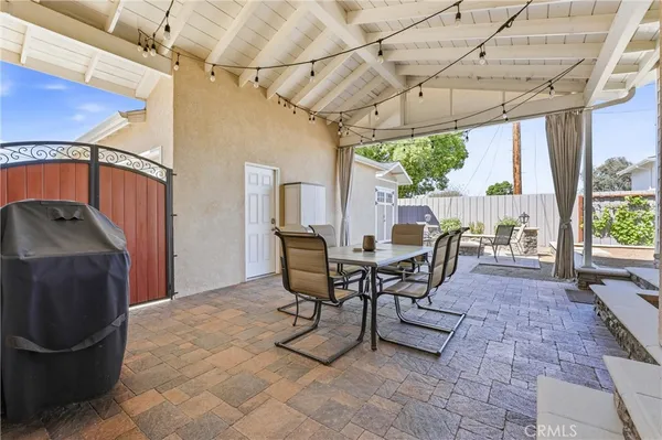 $1,099,000 | 633 Laurel Avenue, Brea, CA 92821