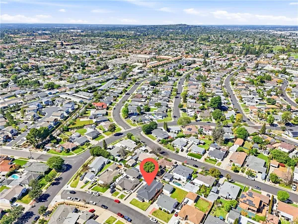 $1,099,000 | 633 Laurel Avenue, Brea, CA 92821