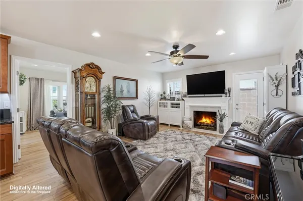 $1,099,000 | 633 Laurel Avenue, Brea, CA 92821