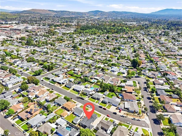 $1,099,000 | 633 Laurel Avenue, Brea, CA 92821