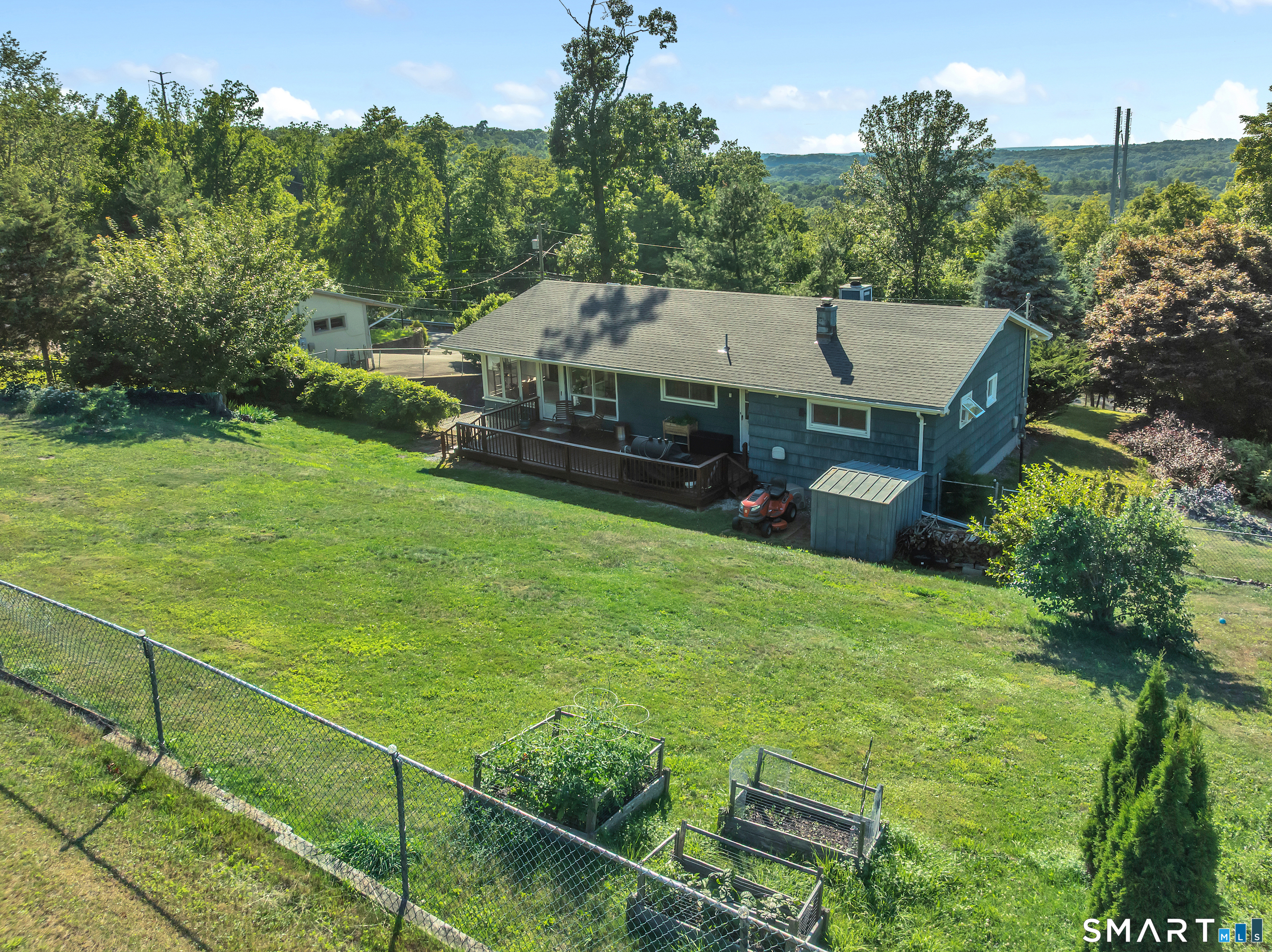 449 Brushy Plain Road Branford, CT 06405 - Photo 32 of 39