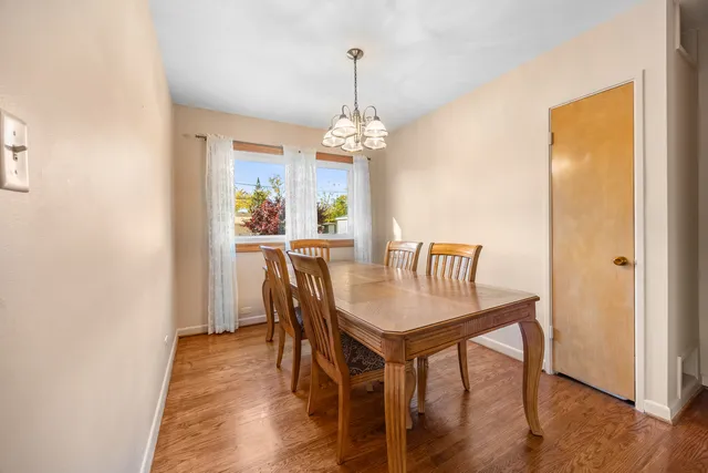 $339,000 | 1624 Boeger Avenue, Westchester, IL 60154