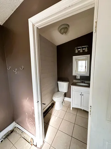 $275,000 | 139 Chamberlain Street, Brewer, ME 04412