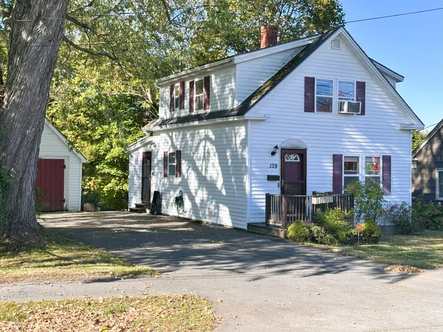 $275,000 | 139 Chamberlain Street, Brewer, ME 04412