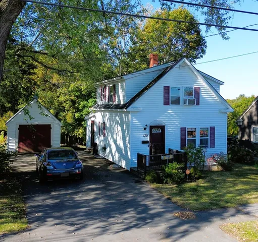 $275,000 | 139 Chamberlain Street, Brewer, ME 04412