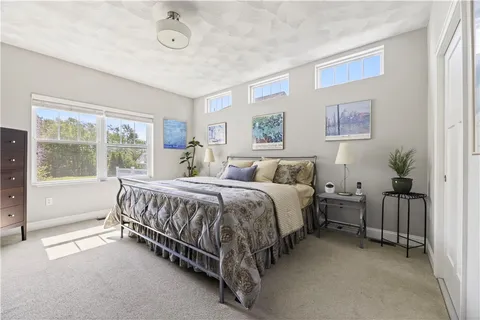 $749,900 | 55 Morningside Drive, North Kingstown, RI 02852