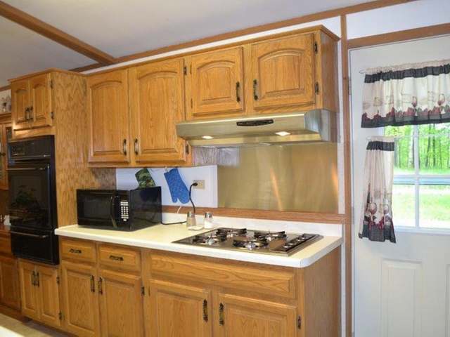 3662 Sunset Lane Rhinelander, WI 54501 - Photo 3 of 19 Gallery Image 3
