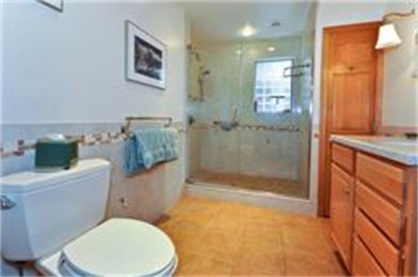92 Pilgrim Road Holliston, MA 01746 - Photo 13 of 28 Gallery Image 13