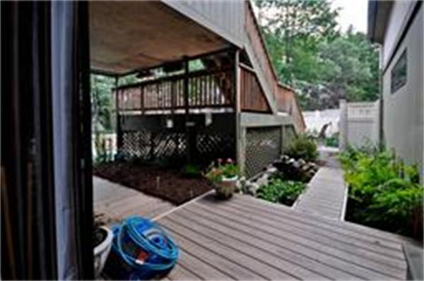 92 Pilgrim Road Holliston, MA 01746 - Photo 27 of 28 Gallery Image 27